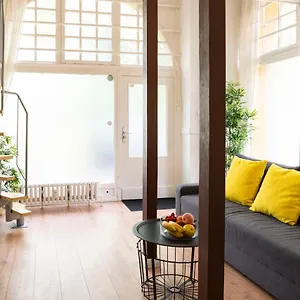 Spacious&stylish Loft Bed +s-bahn Access Apartment