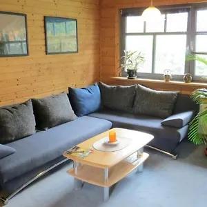 Heucke Apartment