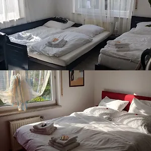 Ruhige Im Gruenen Homestay