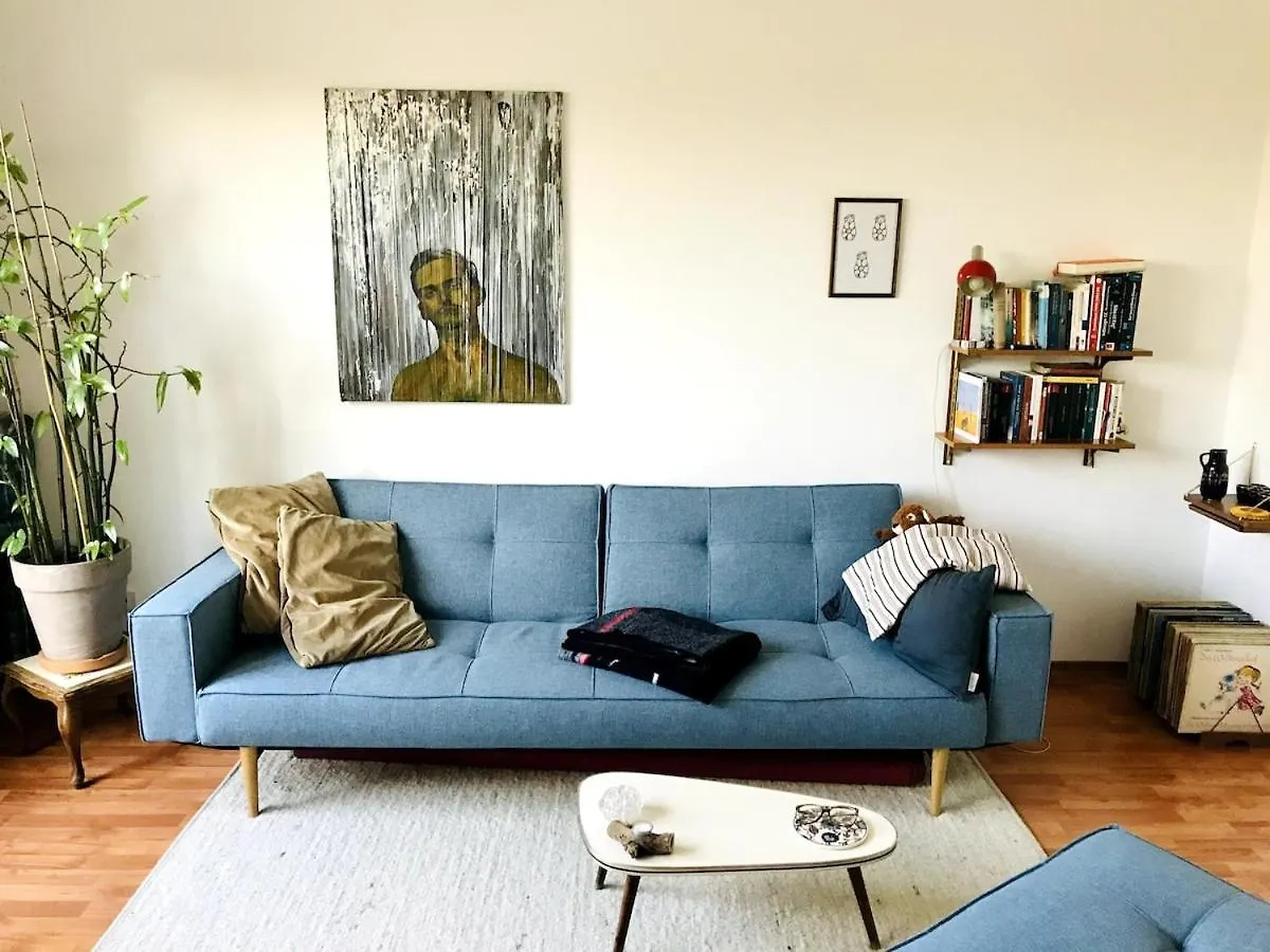 Sunny Rooftop Apartment Near Tempelhofer Feld Berlin